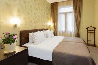 Отель King David Hotel Тбилиси Стандартный двухместный номер с 2 отдельными кроватями-2